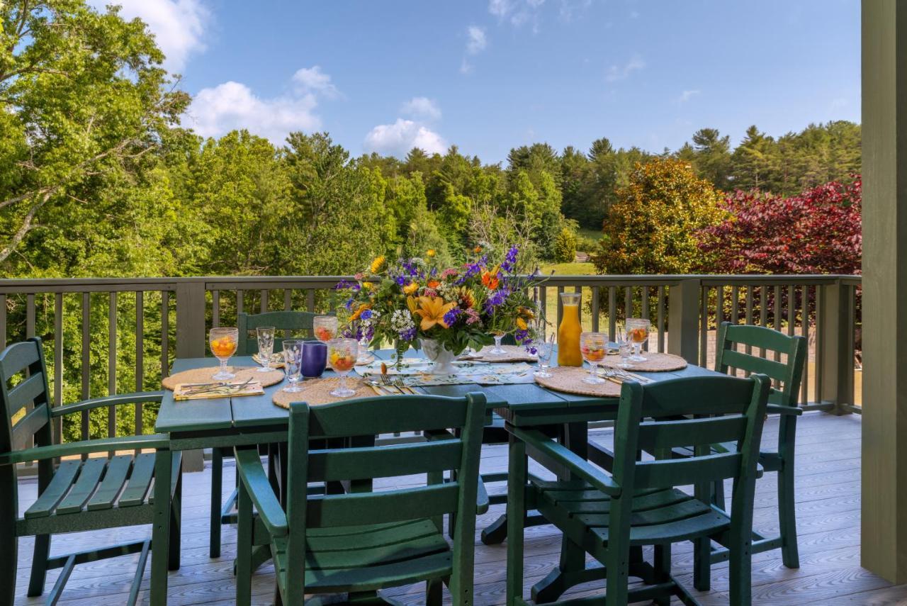 The Inn At Amaris Farms Weaverville Экстерьер фото